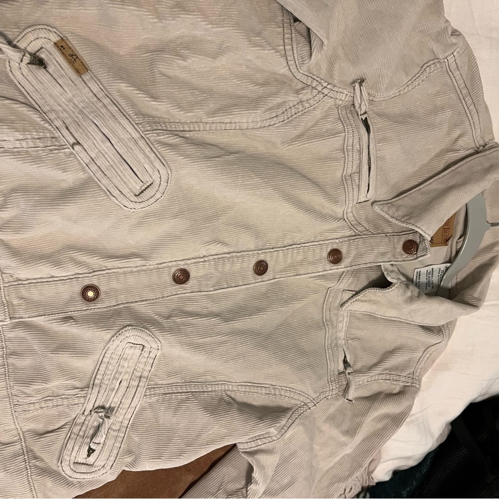 Levi's Light Beige Denim Jacket - Picture 4 of 4